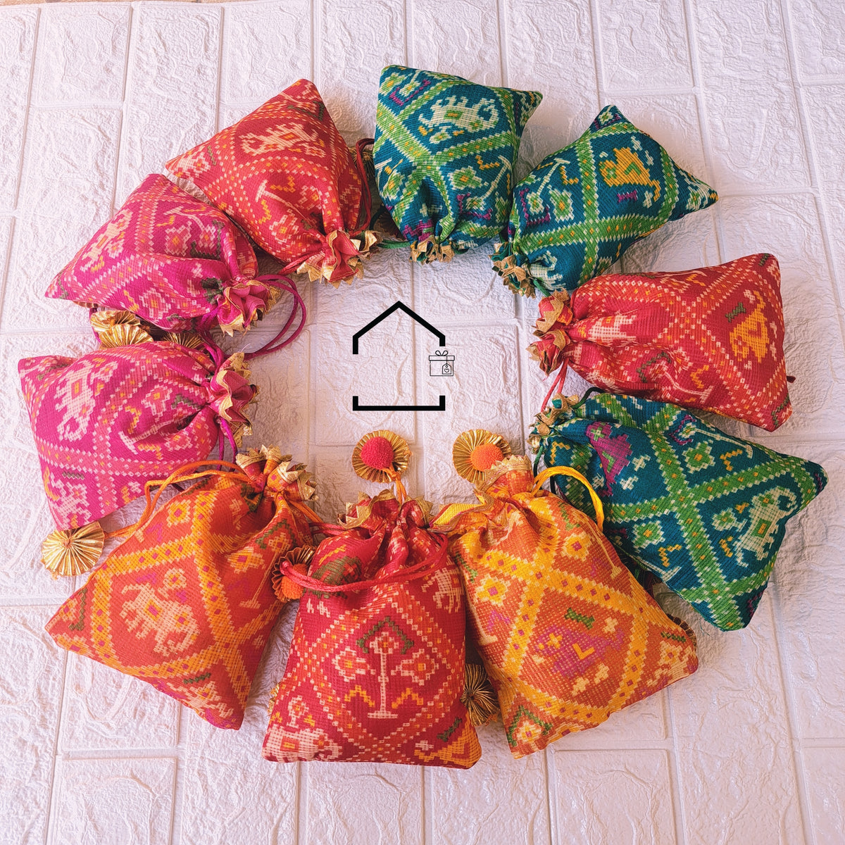 Gajraj Patola Heritage Potli - Set Of 10