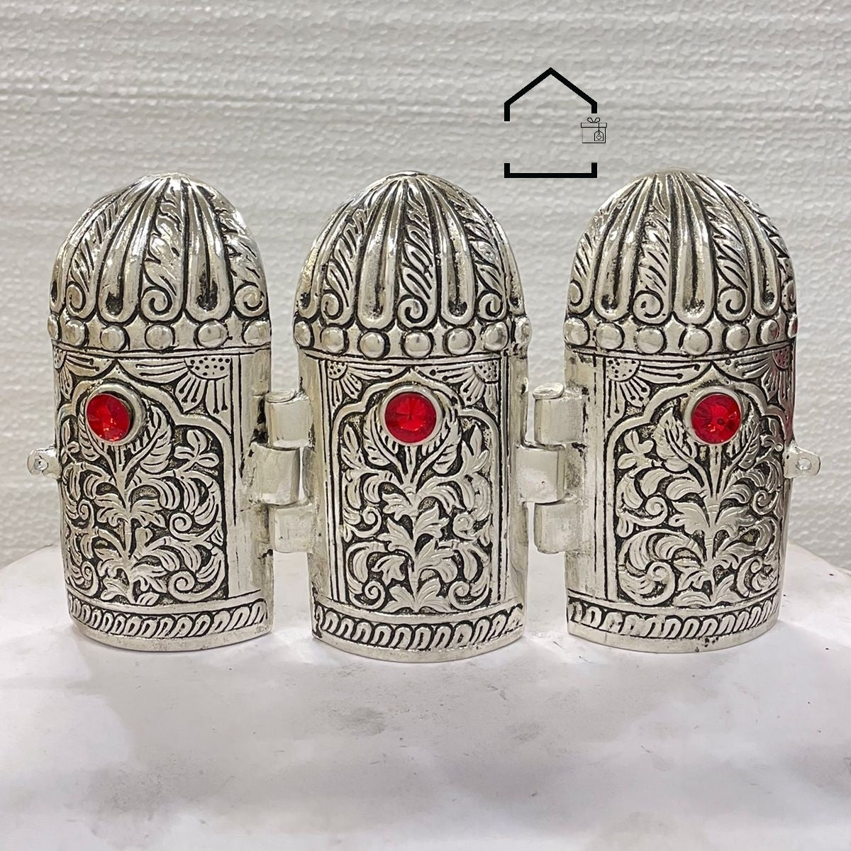German Silver Openable ram-Darbar